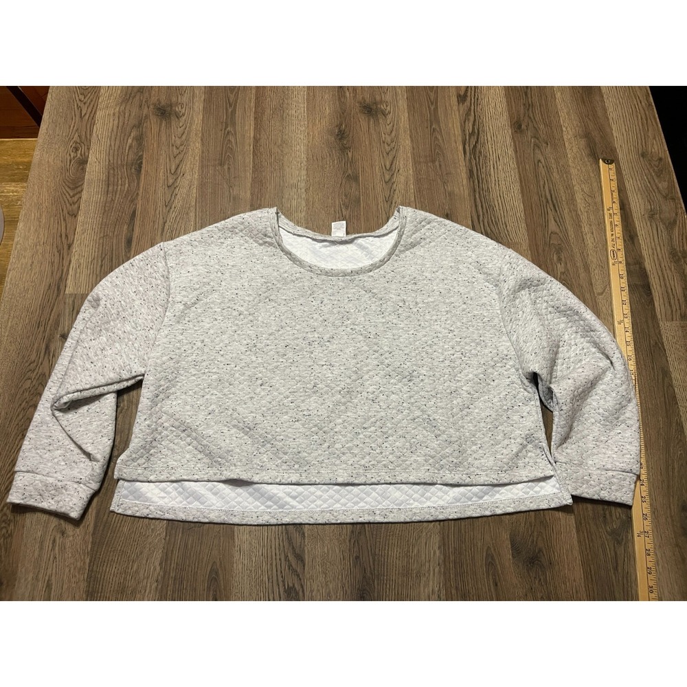 LIVI Shirt, Women's Size 18/20, Gray Black, Crop Top, Long Sleeve